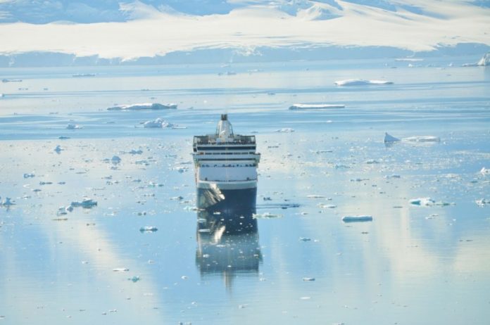 Cruise the Antartic Peninsula on a South American Princess Cruise vacation