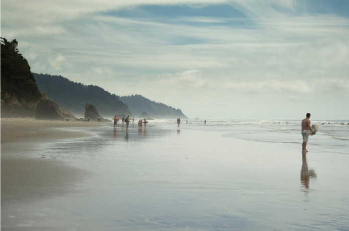Where to stay in Clatsop Spit Oregon for a luxury beach vacation