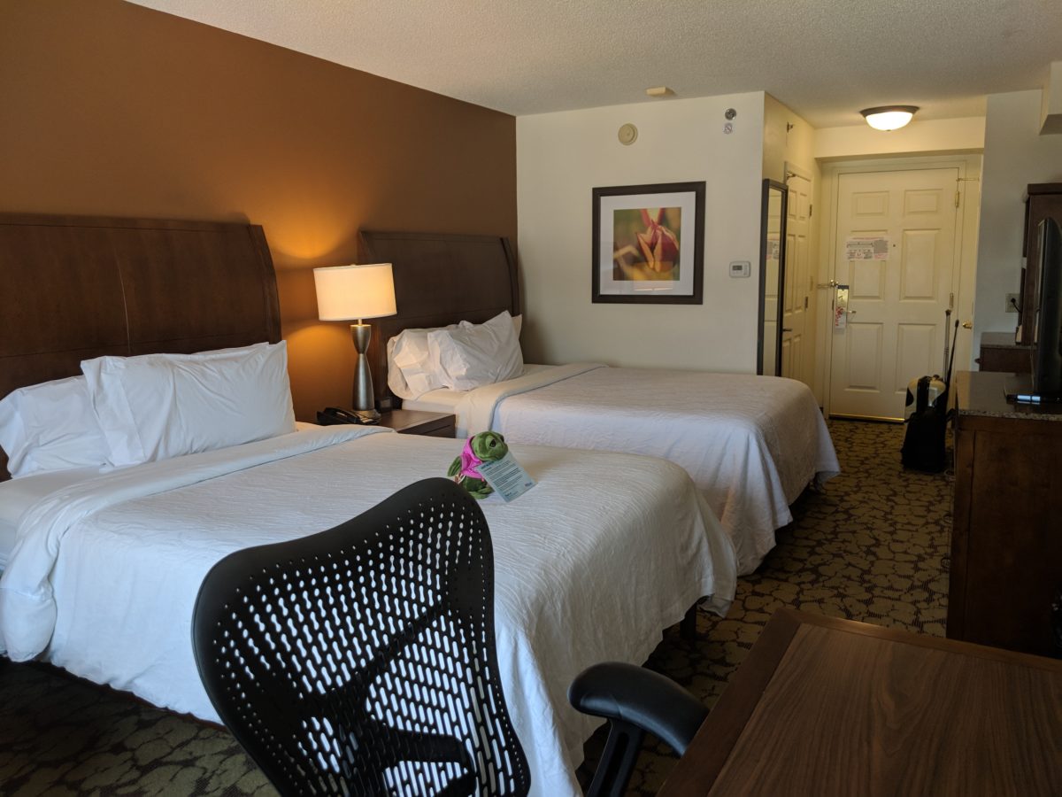 A picture of the room at Hilton Garden Inn in Orlando, Florida within walking distance of SeaWorld theme park