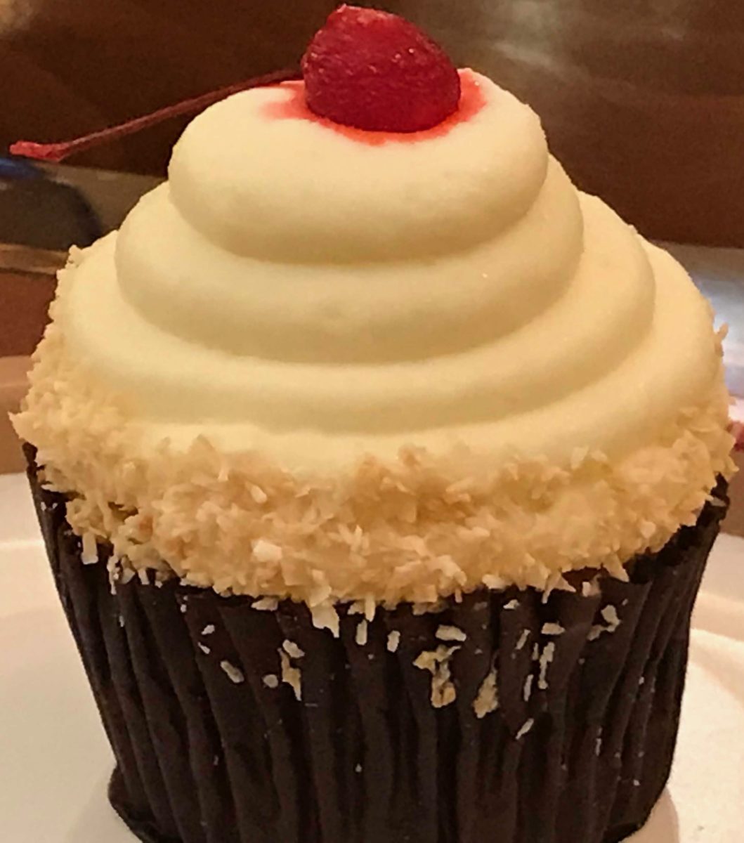 A picture of a delicious cupcake you can purchase at Saratoga Springs Resort & Spa at Disney World in Orlando, Florida