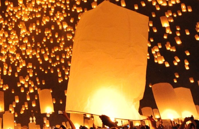 How to get discount tickets to the Lantern Fest in Poconos