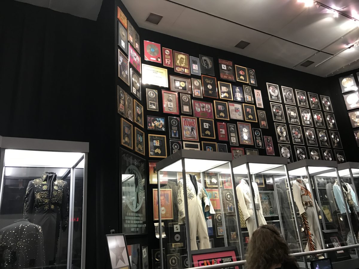 How to save money at Graceland, where you can see Elvis Presley's trophy room