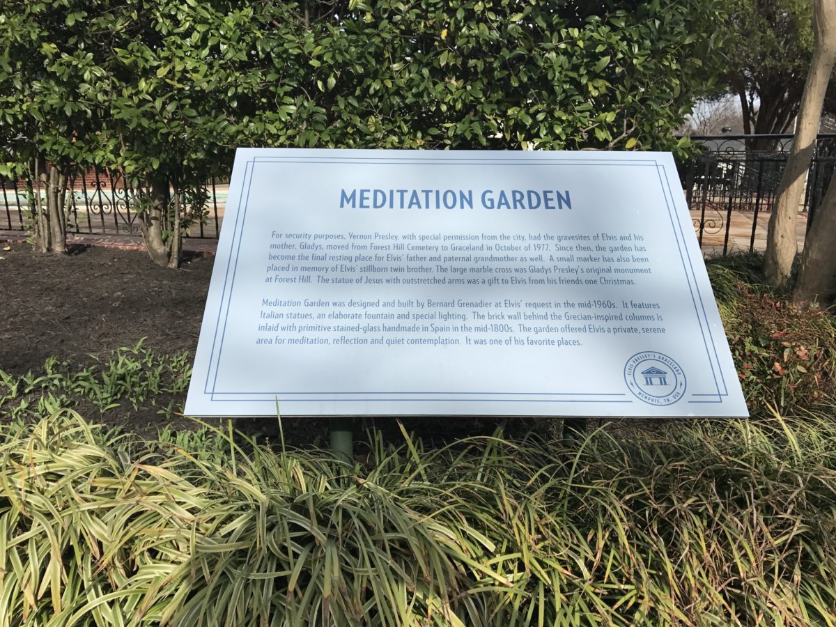 Save money at Graceland in Memphis Tennessee & see Elvis's meditation garden