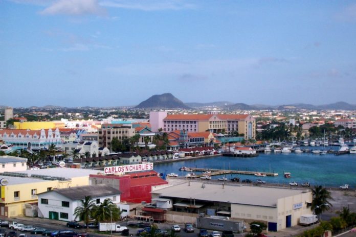 How to save money on a trip to Oranjestad Aruba with discounted hotel rates