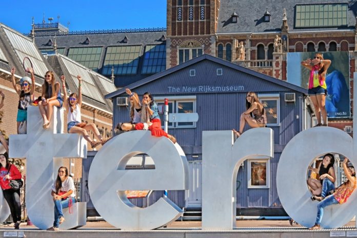 How to get a free vacation in the Netherlands & visit Rijksmuseum