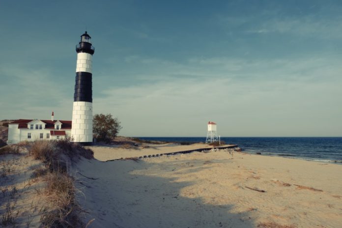 Find out what the best rated hotels are in Ludington Michigan & how to get a good deal there for a summer beach vacation