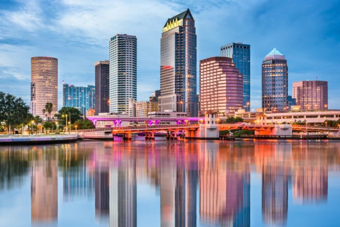 Budget travel advice. How to book a Tampa Bay, Florida hotel for less than $100/night